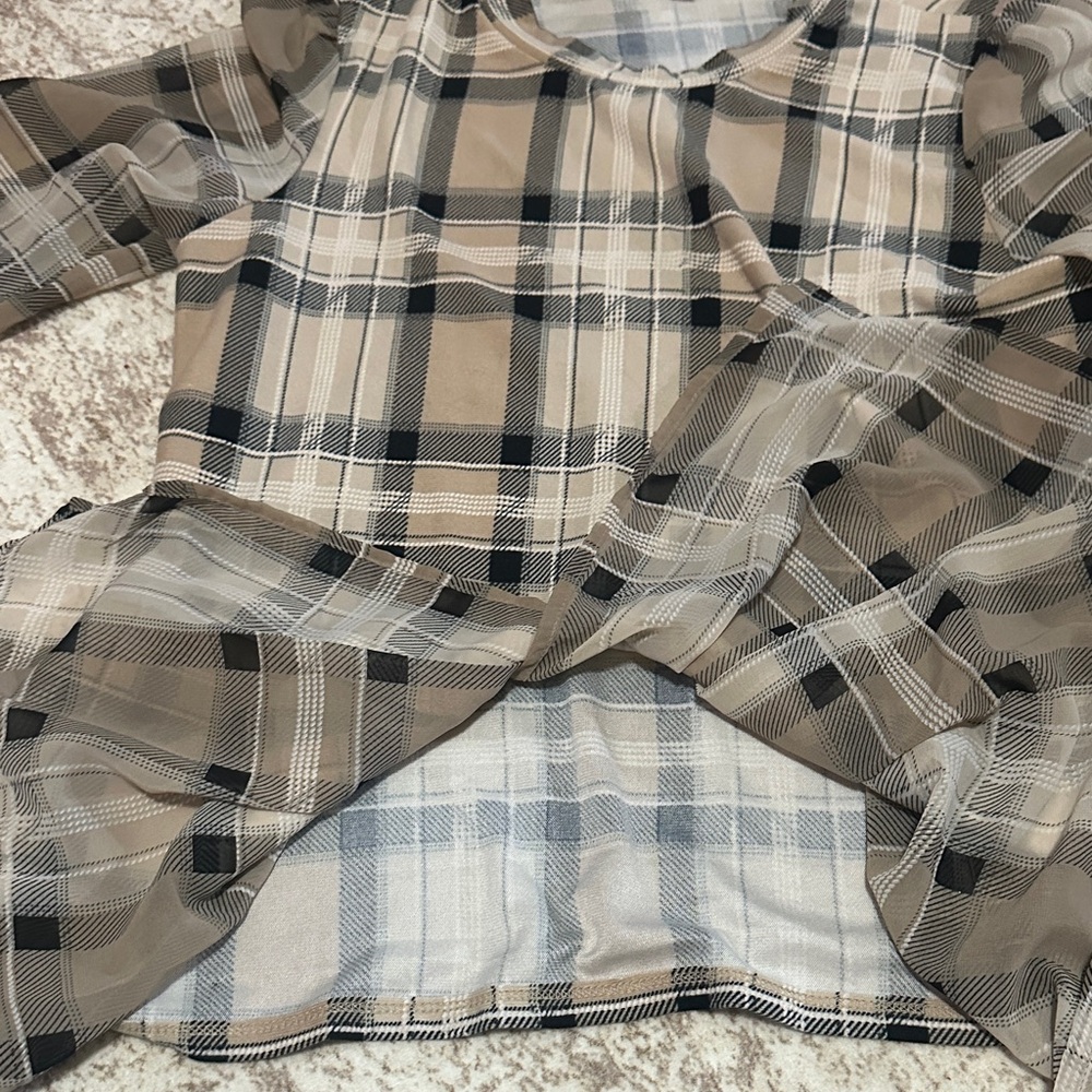 Plaid Long Sleeve Blouse - Picture 7 of 11